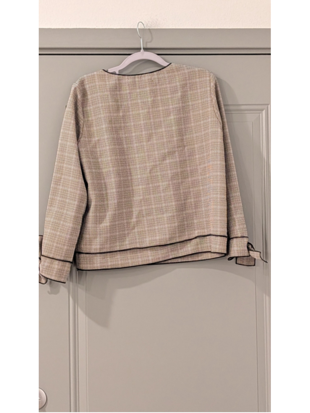 Women's Zara Basic Plaid Blouse Size M Beige Brown Tie Sleeve - Picture 7 of 8